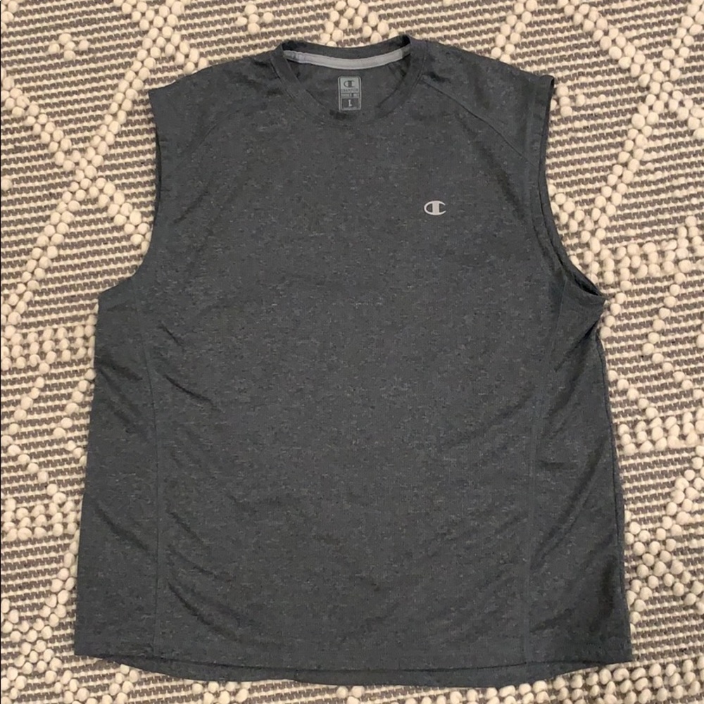 Men’s Champion shirt